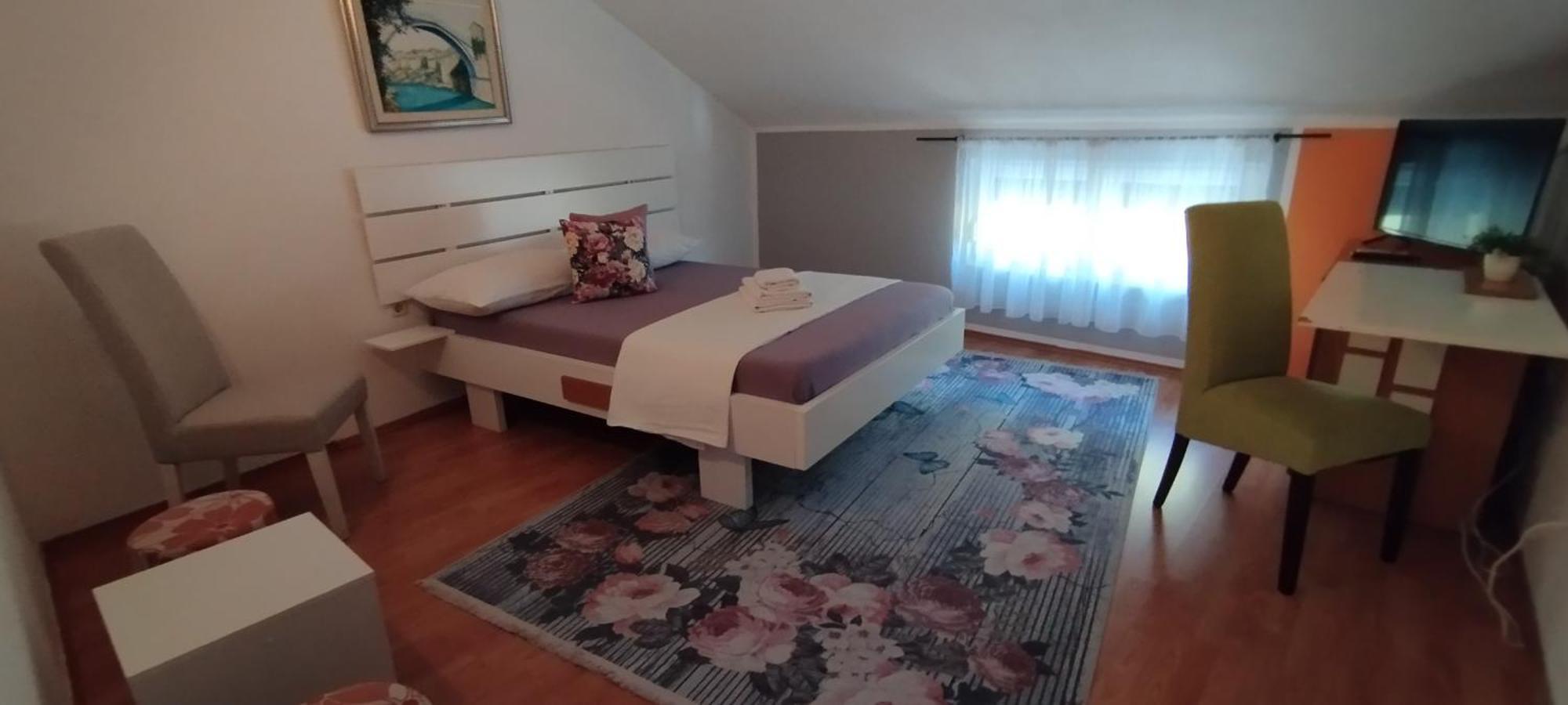 Villa Monera Apartments & Rooms & Free Garage Mostar Eksteriør billede